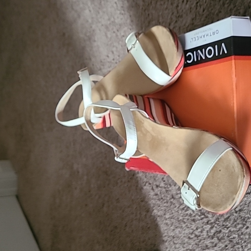 Vionic wedge heel sandals,size 10,leather straps. Like new. Cream colored straps